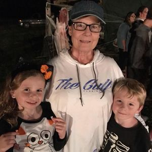 Meet your Posher, Jay